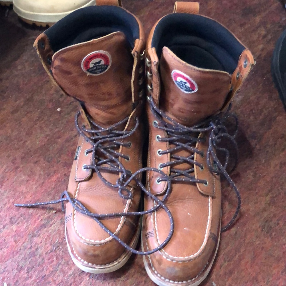 Red Wing Irish setter ( safety toe) boots